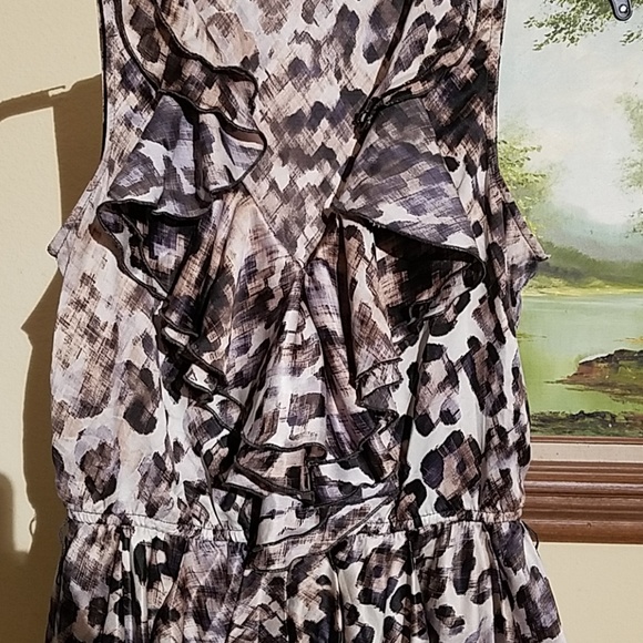 H&M dress ruffled v-neck C13 - Picture 4 of 5